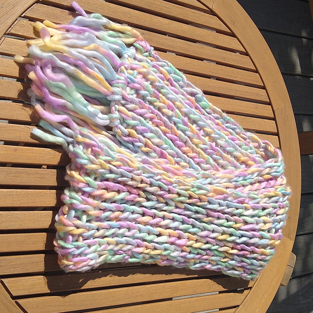 Multi-color scarf - Picture 2 of 4